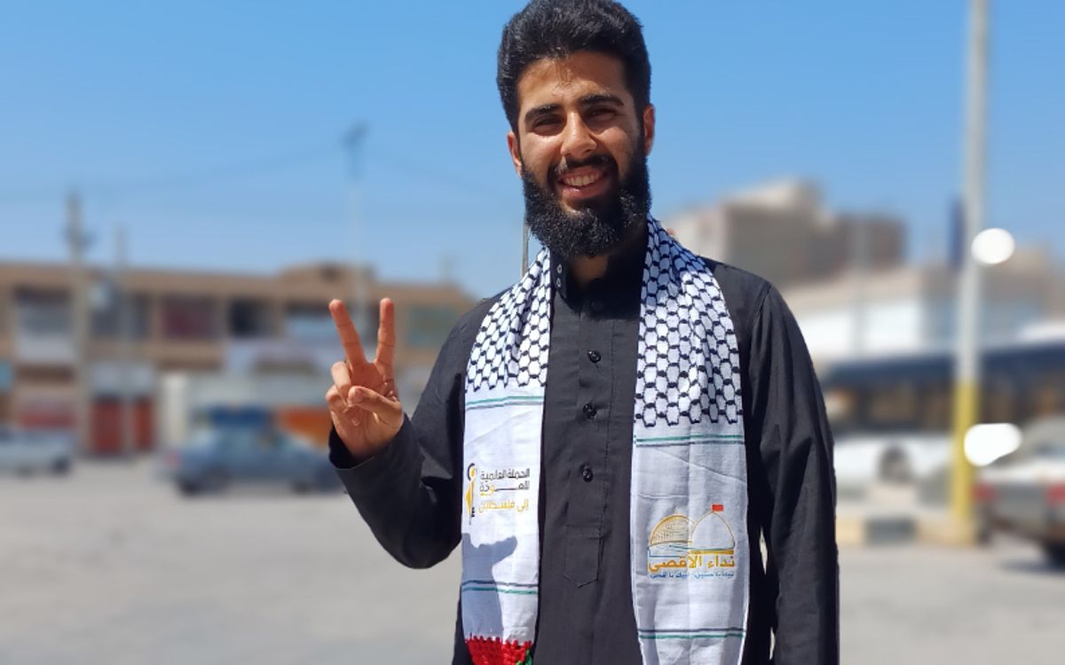 تصویر با کیفیت شماره 5 - هنرمند شهید علیرضا غرباوی