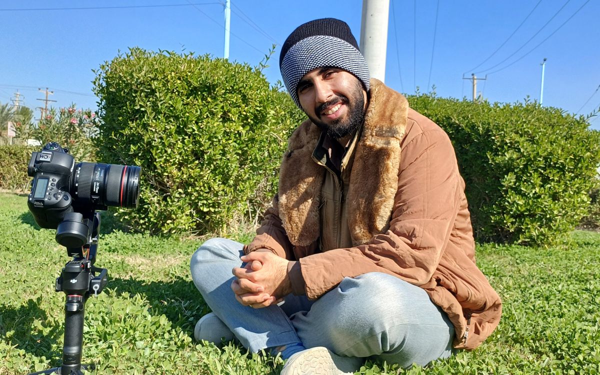 تصویر با کیفیت شماره 10- هنرمند شهید علیرضا غرباوی
